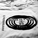 La maglietta con il logo del Concorso