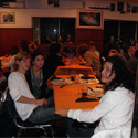 Altra foto dei partecipanti con amici e parenti