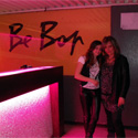 Michela e Martina al bancone del Be Bop di Felino