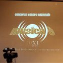 Il maxischermo sul palco